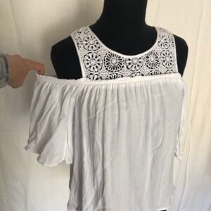 ELLA MOSS TOP off shoulder white cotton and crochet top size M